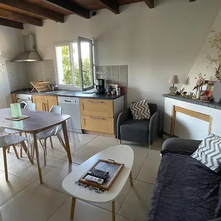 Maison De Charme Entre Et Montagne Holiday home